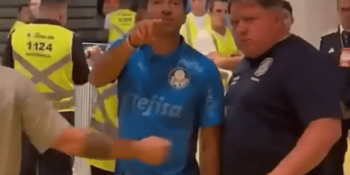 Abel Ferreira discute mais uma vez