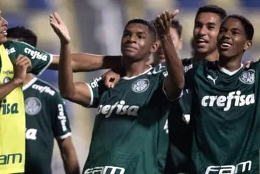 Aos 17 anos, Luis Guilherme ganha minutos no Palmeiras e é elogiado por Abel