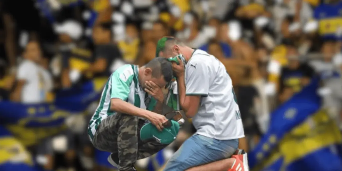 Atitude dos torcedores do Boca contra palmeirenses repercute nas redes.