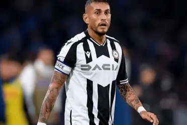 Clube alviverde pode enfrentar concorrência para nova contratação.