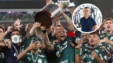 Elenco do Palmeiras comemoram conquista América
