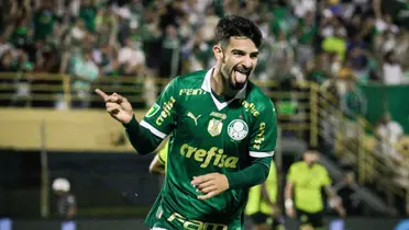 Flaco López comemora gol com a camisa do Palmeiras