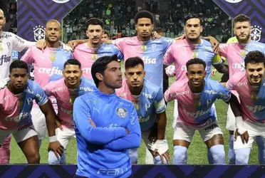 Gabriel Menino se machucou ainda nos primeiros minutos e precisou sair do campo