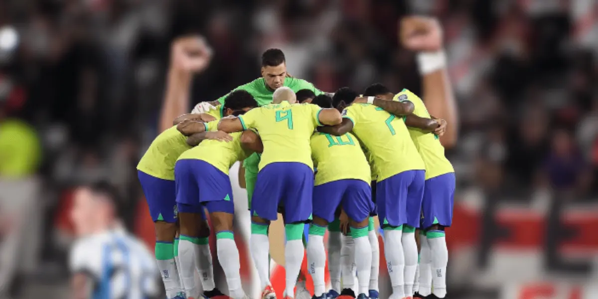 Jogador fez um dos gols na derrota da seleção brasileira para o Uruguai