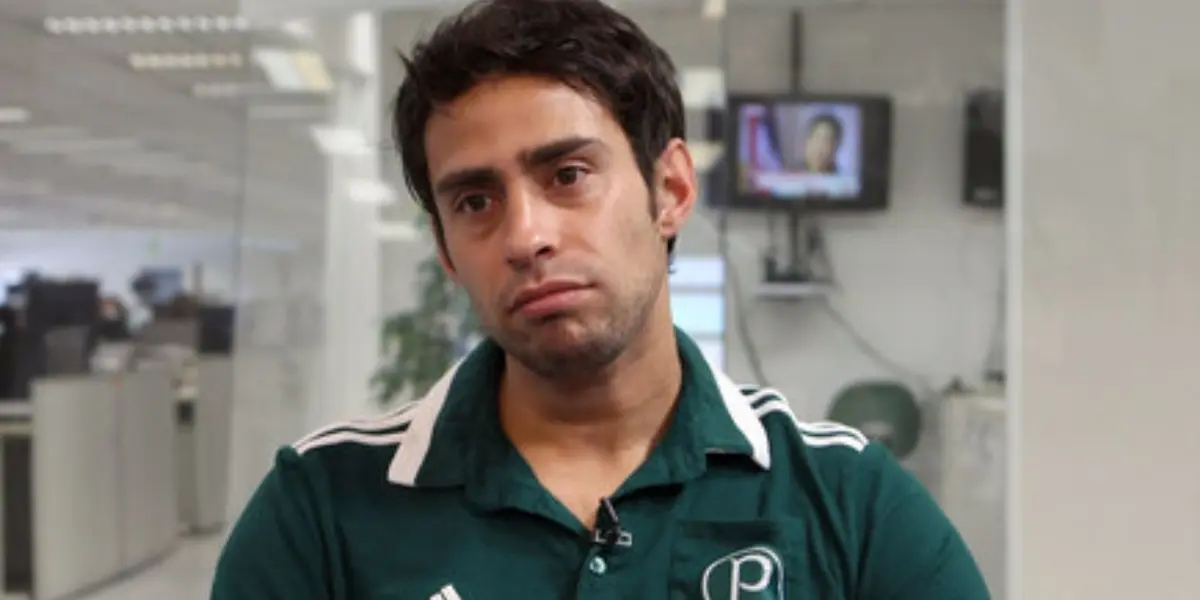 O polêmico ex-jogador palmeirense teve uma crise nervosa no Chile.