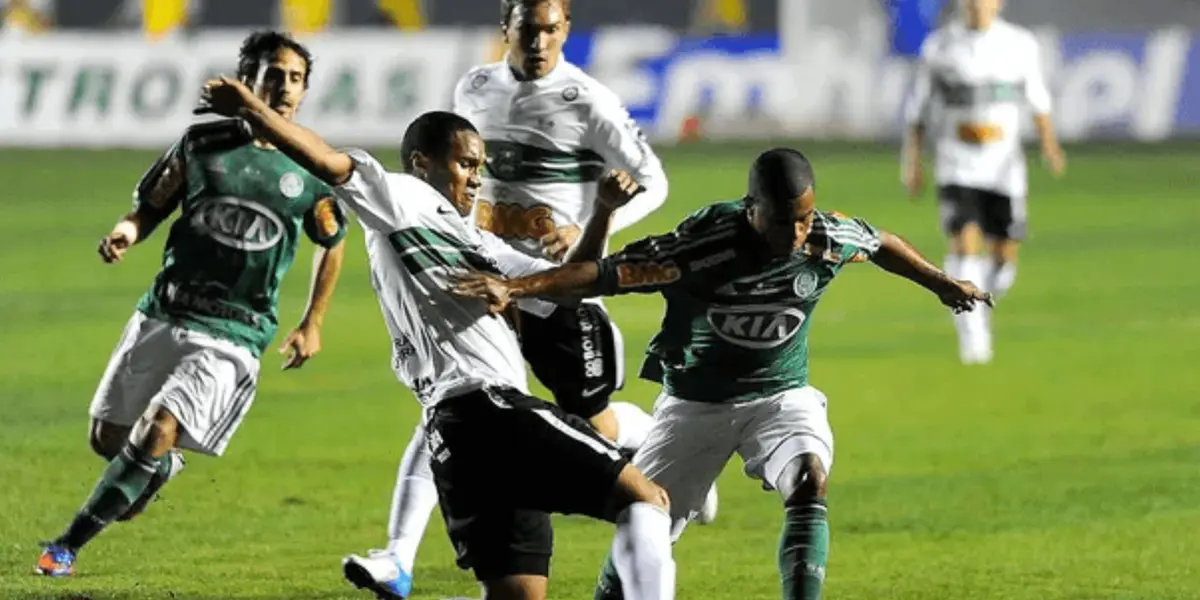 Palmeiras já utilizou a Arena Barueri na grande final da Copa do Brasil de 2012 contra o Coritiba