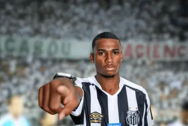 Rival se deu melhor na contratação de volante.