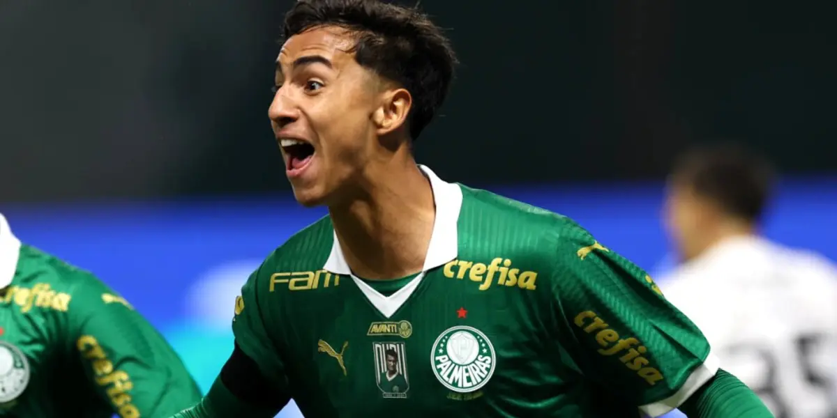 Vitor Reis é alvo do Manchester City