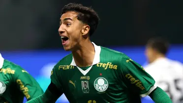 Vitor Reis é alvo do Manchester City