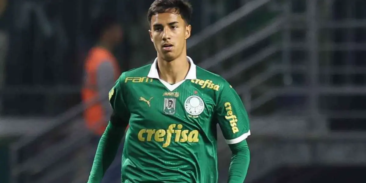Vitor Reis em ação pelo Palmeiras