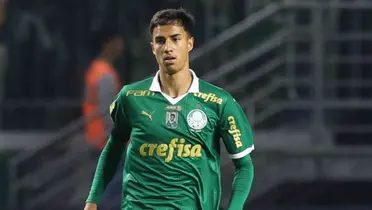 Vitor Reis em ação pelo Palmeiras